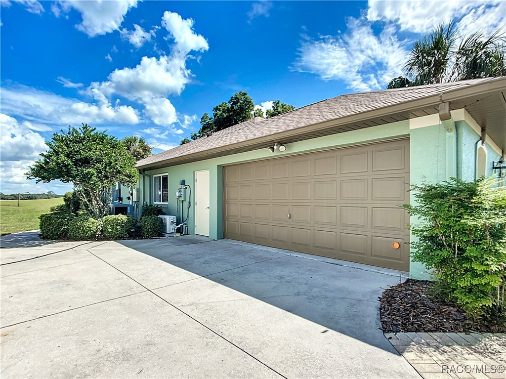 1309 N Foxrun Terrace