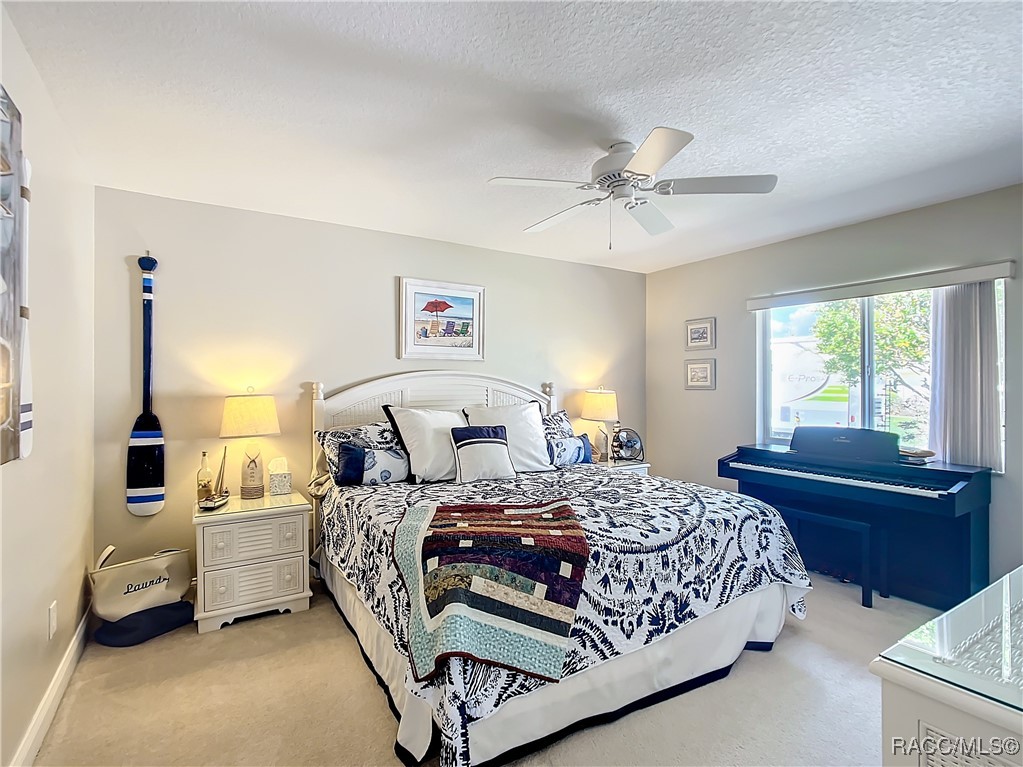 1309 N Foxrun Terrace