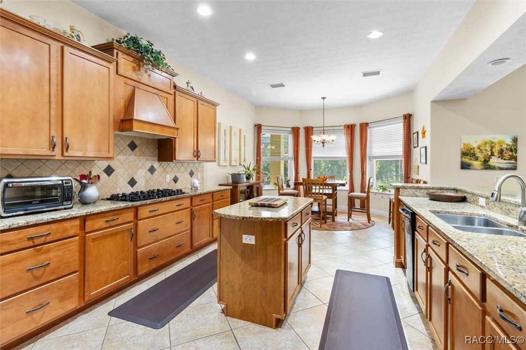 2998 N Stirrup Drive