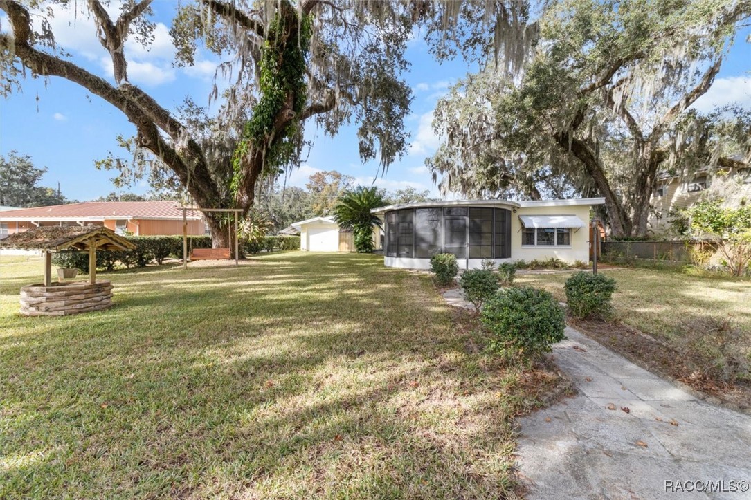 6722 S Merleing Loop