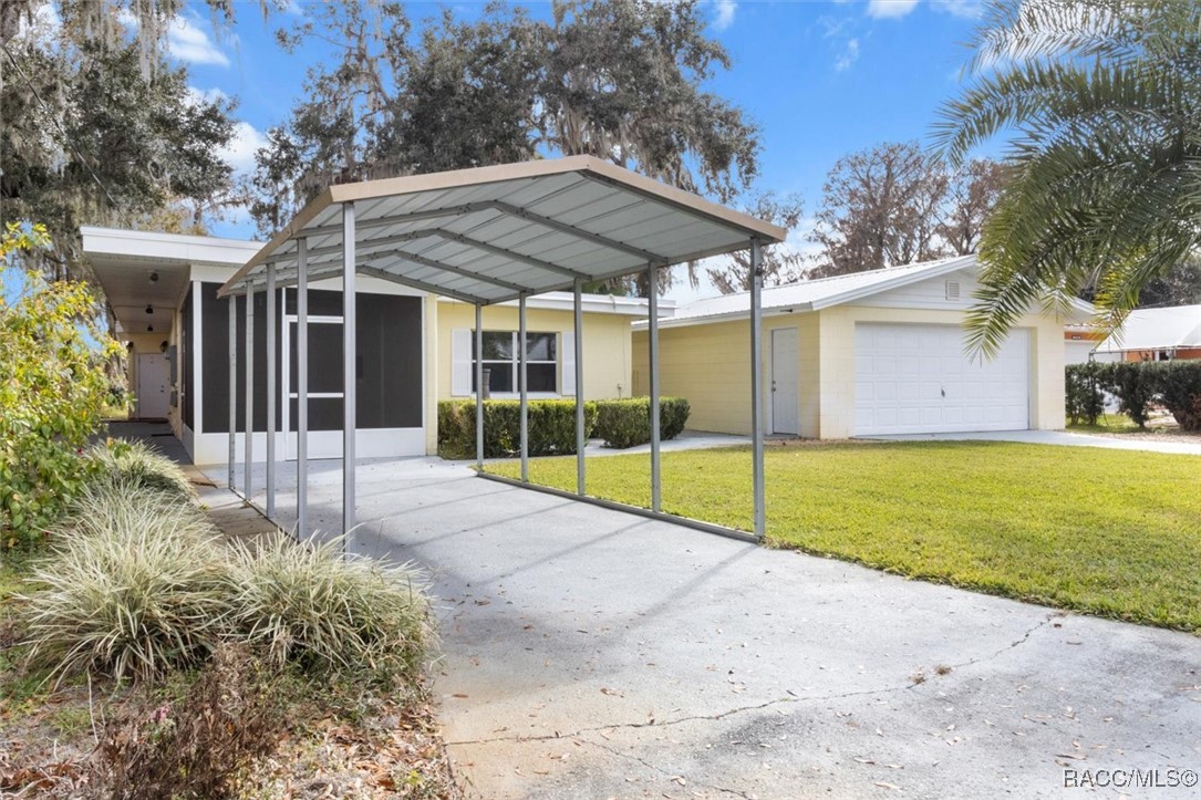 6722 S Merleing Loop
