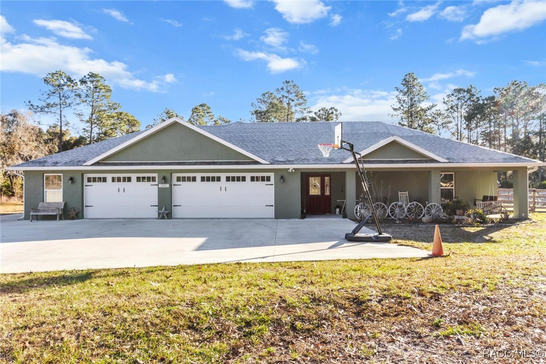 2451 N Stampede Drive