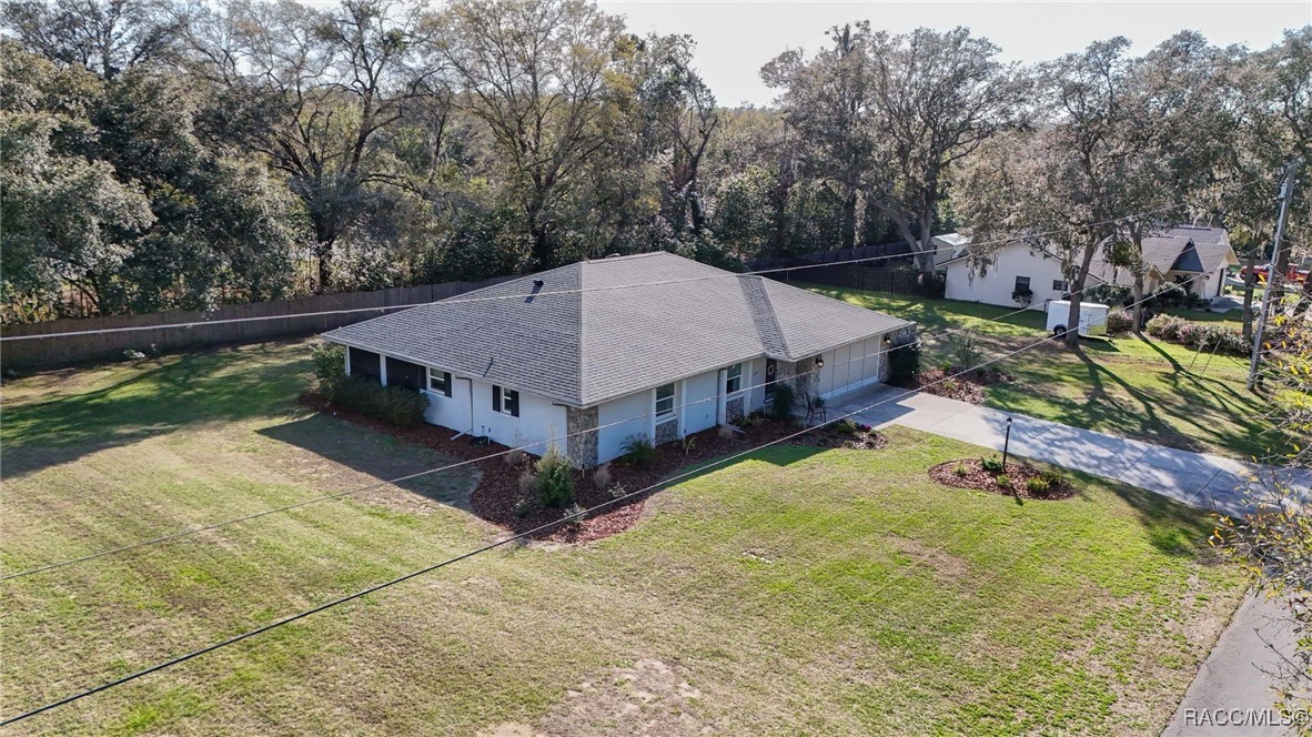 1400 E Silver Thorn Loop