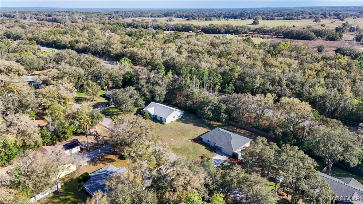 1400 E Silver Thorn Loop