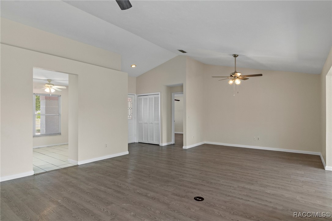 3789 N Goldencup Terrace