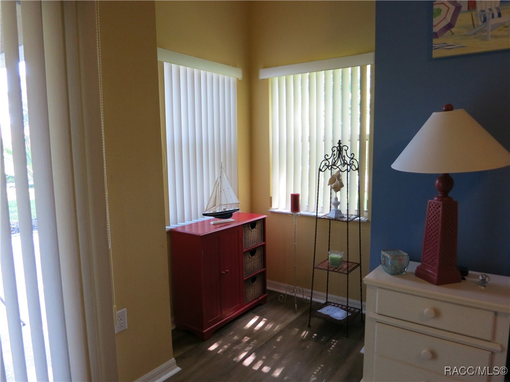 1799 W Shanelle Path