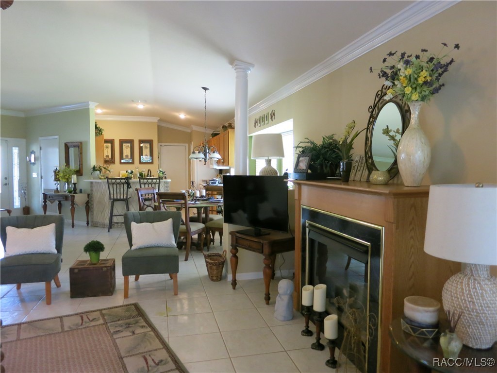 1799 W Shanelle Path