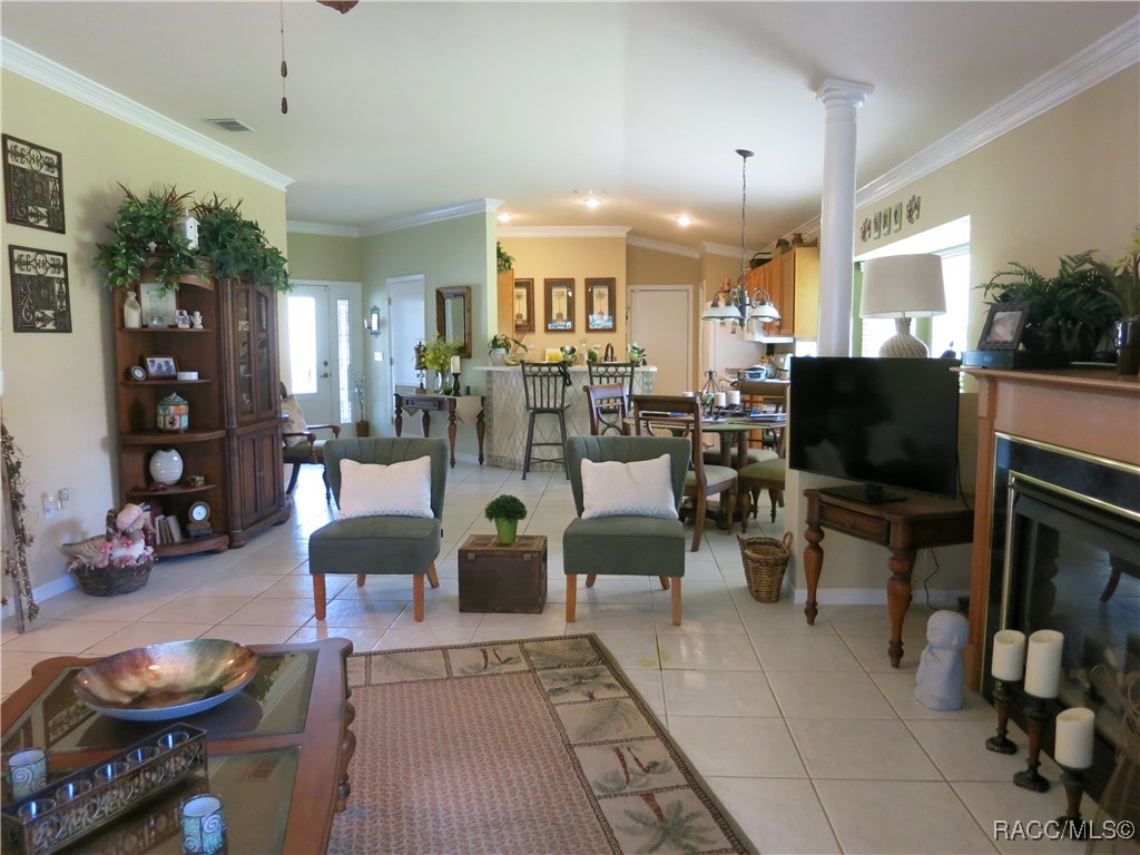 1799 W Shanelle Path