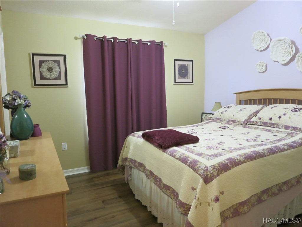 1799 W Shanelle Path