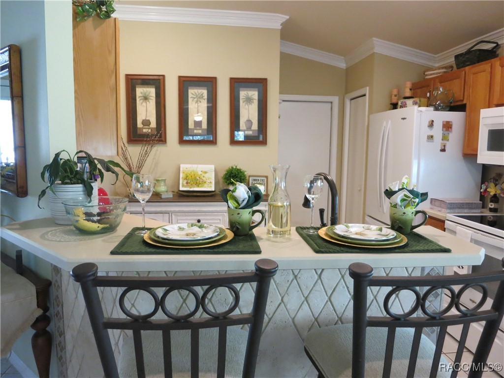 1799 W Shanelle Path