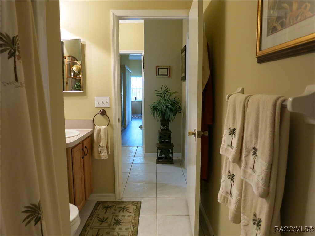 1799 W Shanelle Path