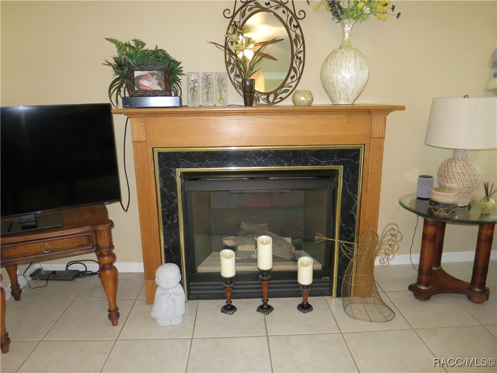 1799 W Shanelle Path