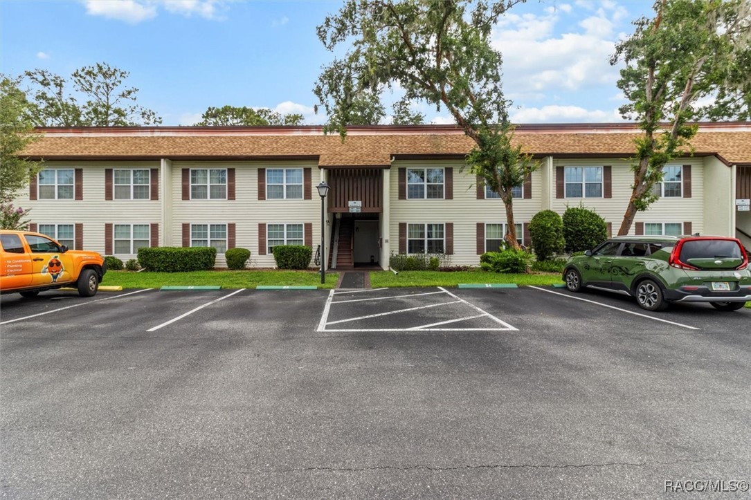2400 Forest Drive 208