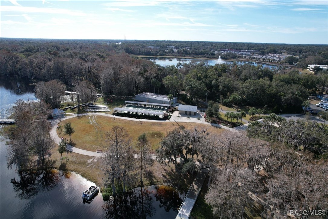 2400 Forest Drive 208