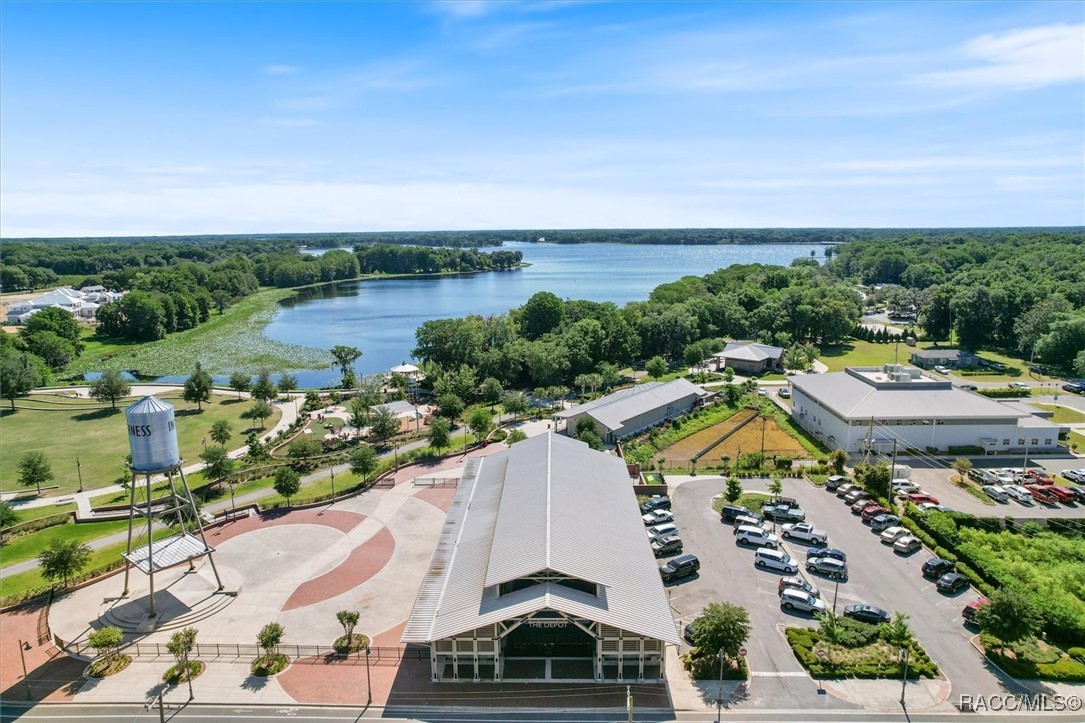 2400 Forest Drive 208