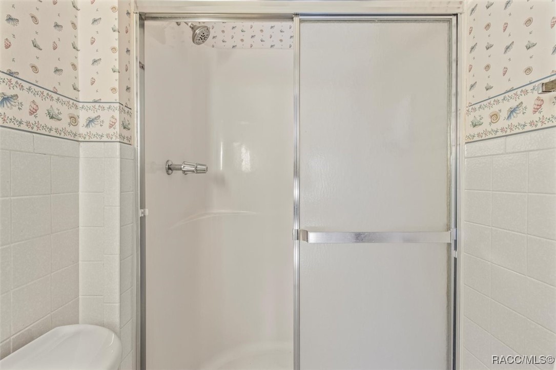 2400 Forest Drive 208