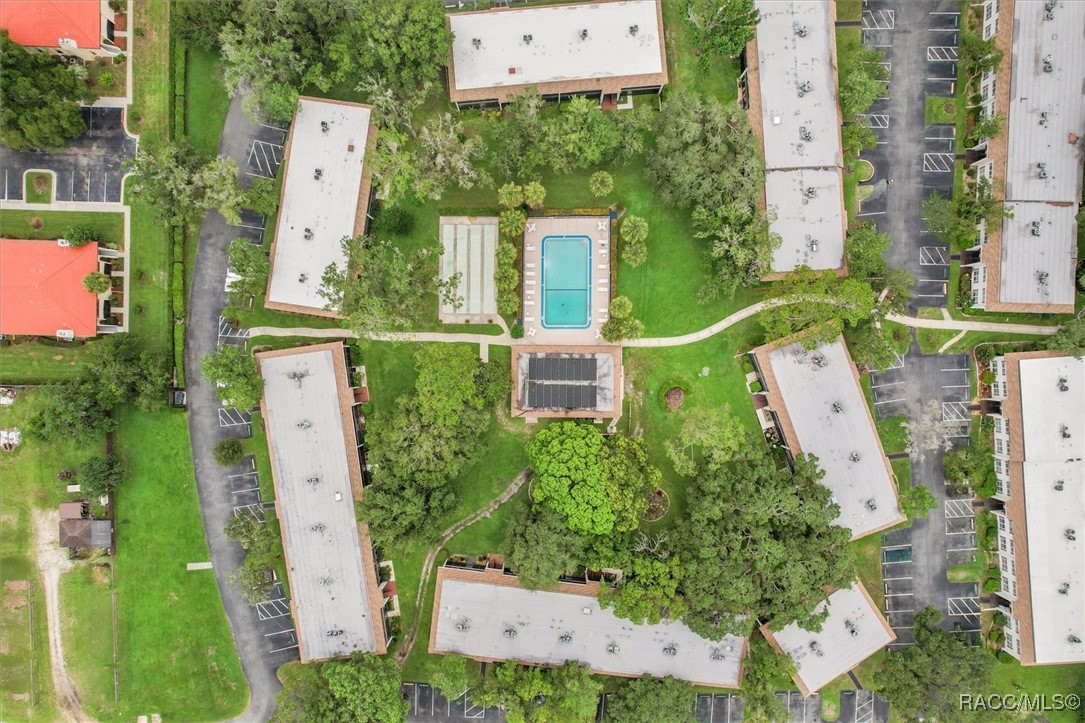 2400 Forest Drive 208