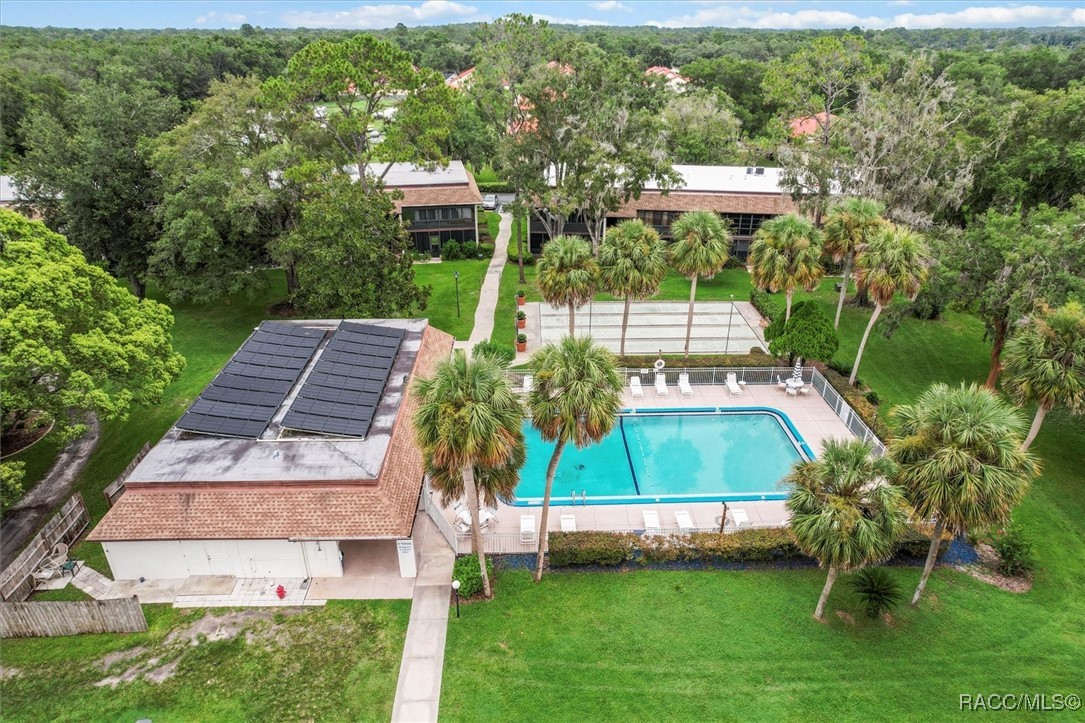2400 Forest Drive 208