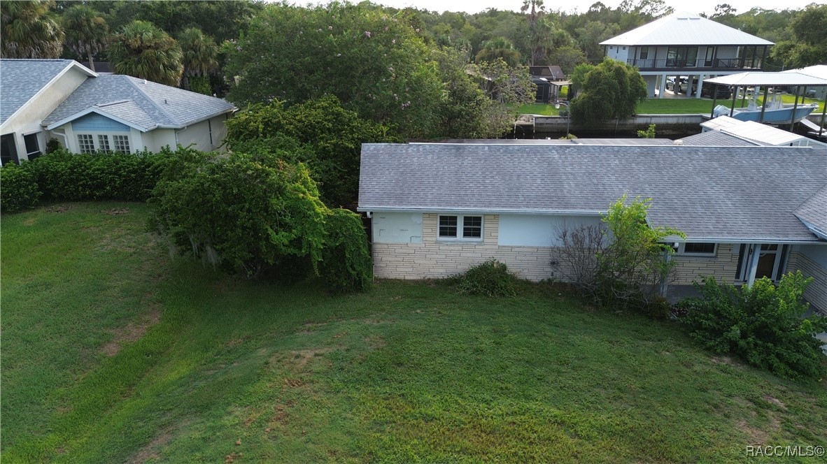 3896 N Seminole Point