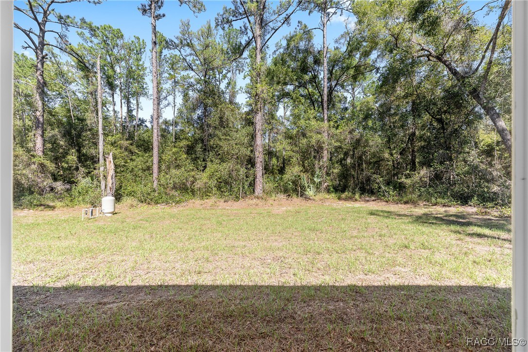 946 E Abend Drive