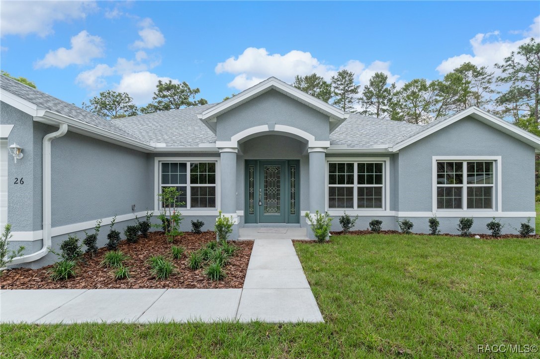4 Palm Grass Court
