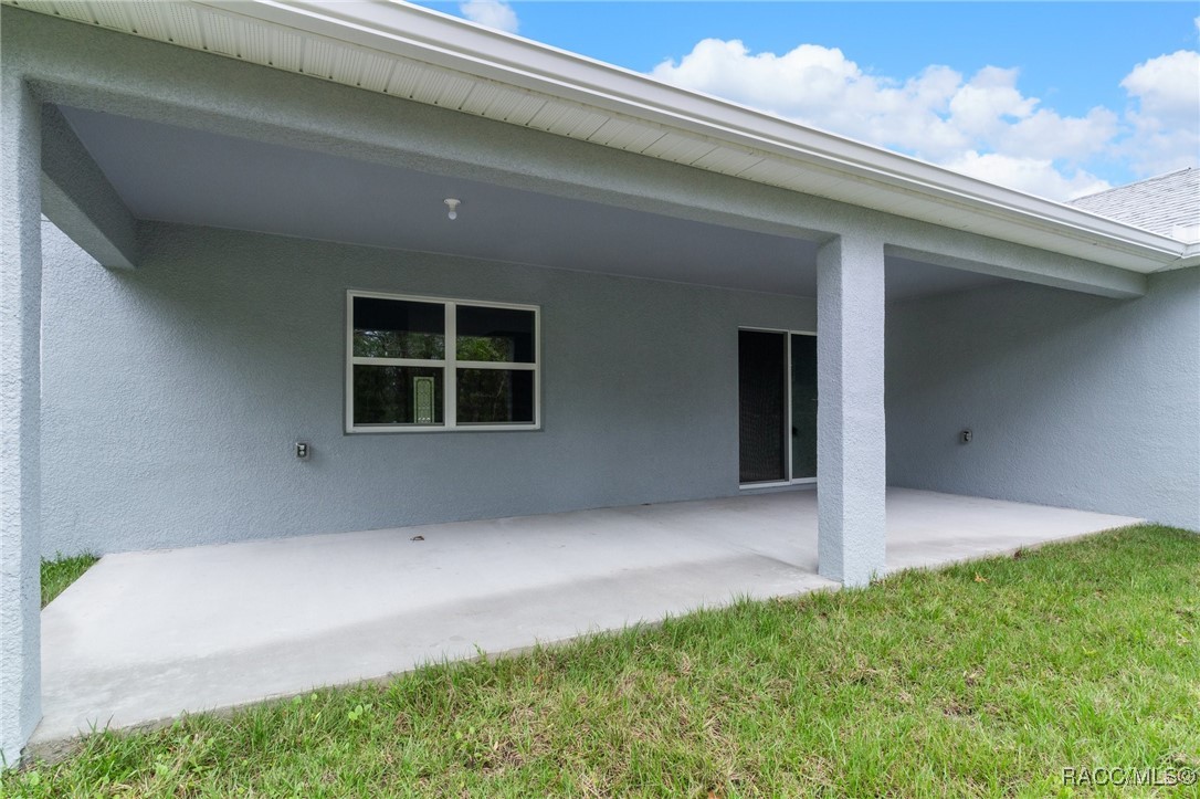 4 Palm Grass Court