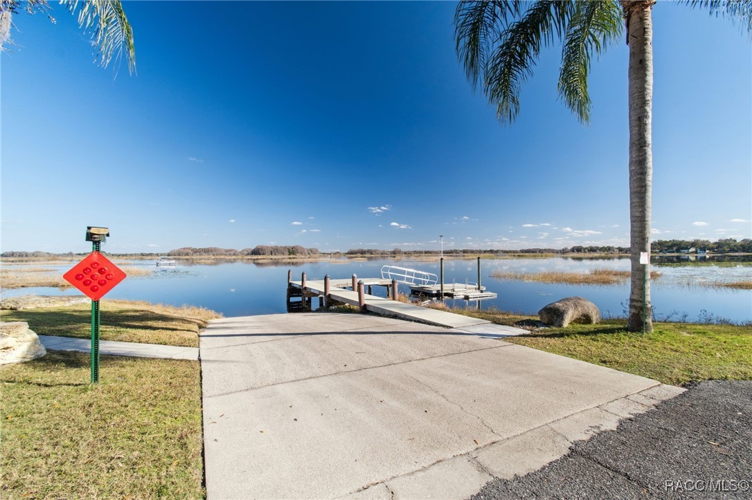3658 E Arbor Lakes Drive