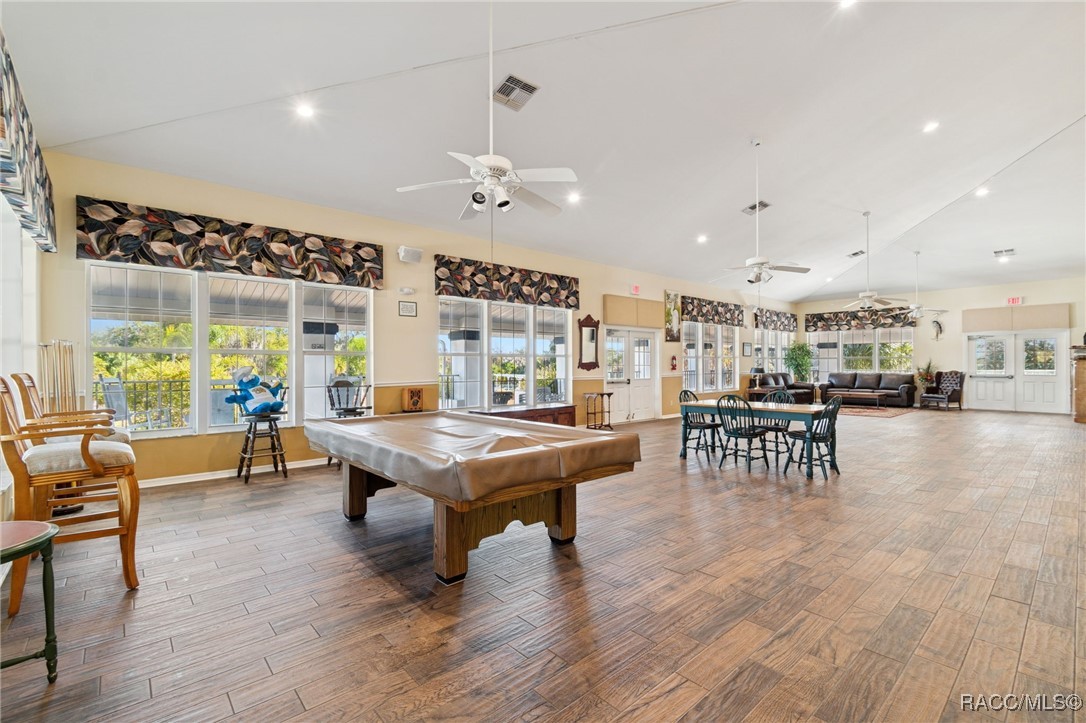 3658 E Arbor Lakes Drive