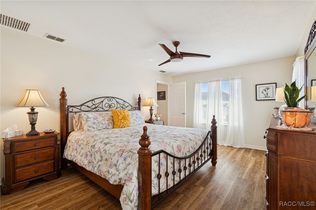 3658 E Arbor Lakes Drive