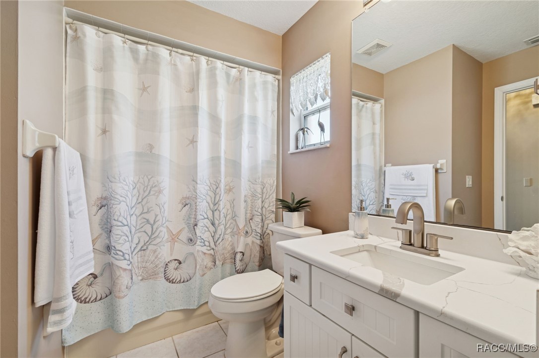 3658 E Arbor Lakes Drive