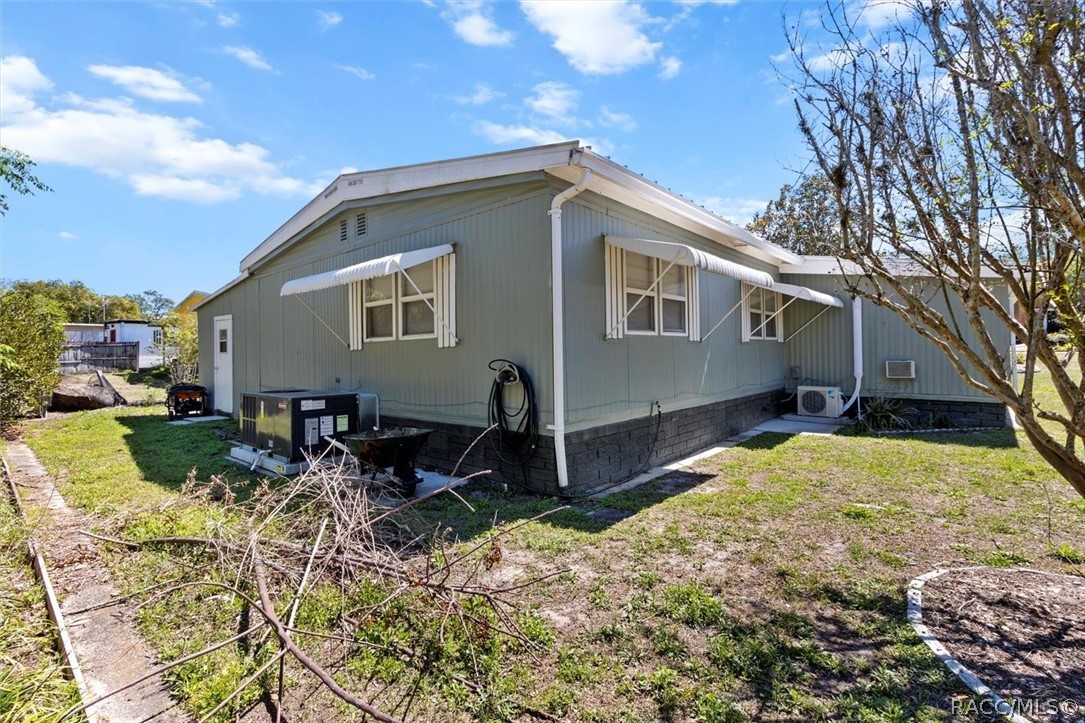 12041 Fairway Avenue