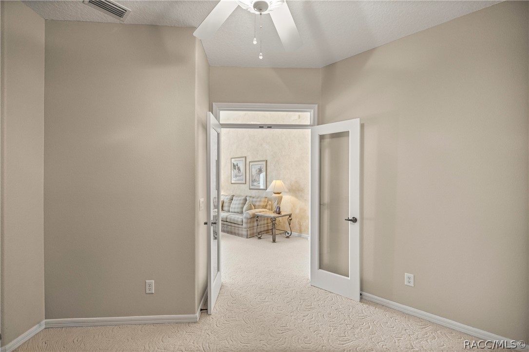 847 W Silver Meadow Loop