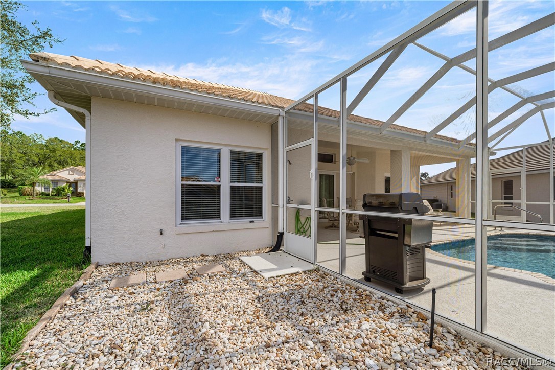 847 W Silver Meadow Loop
