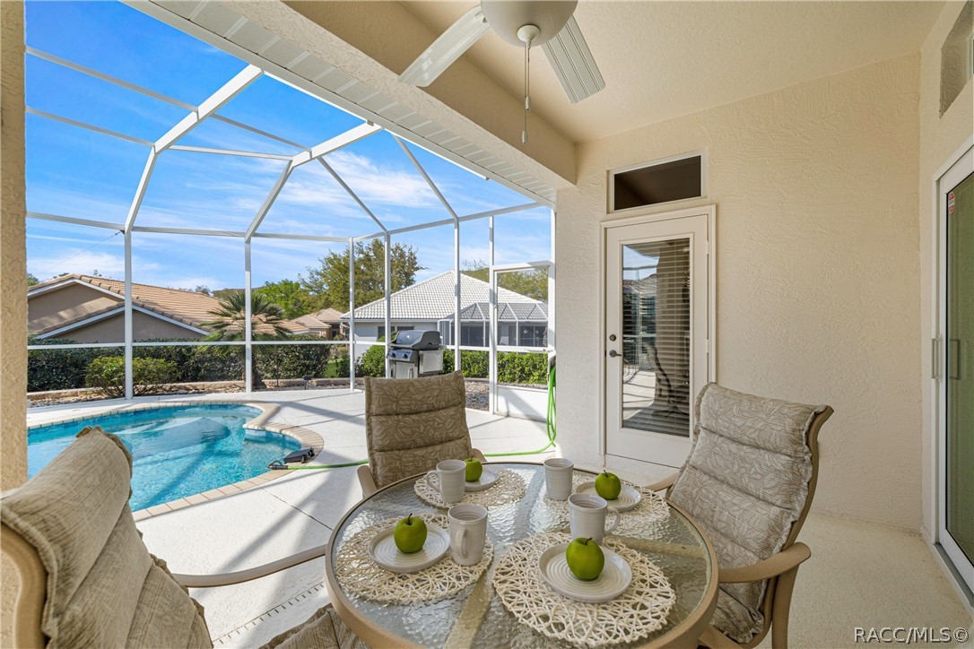 847 W Silver Meadow Loop