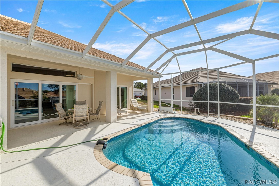 847 W Silver Meadow Loop