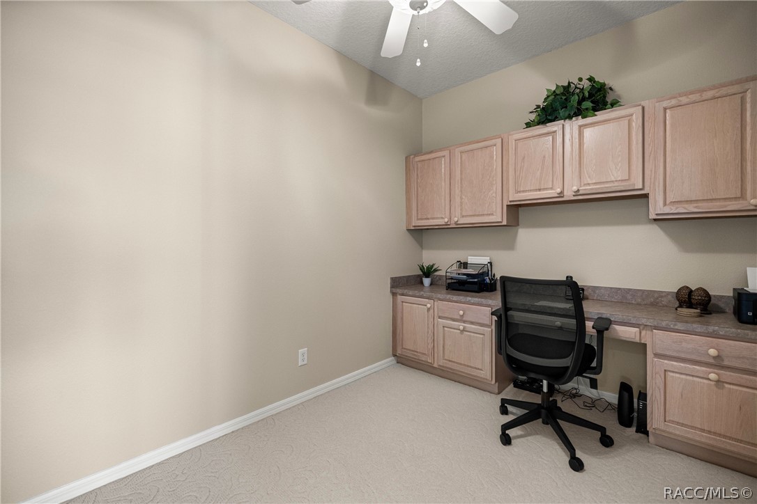 847 W Silver Meadow Loop