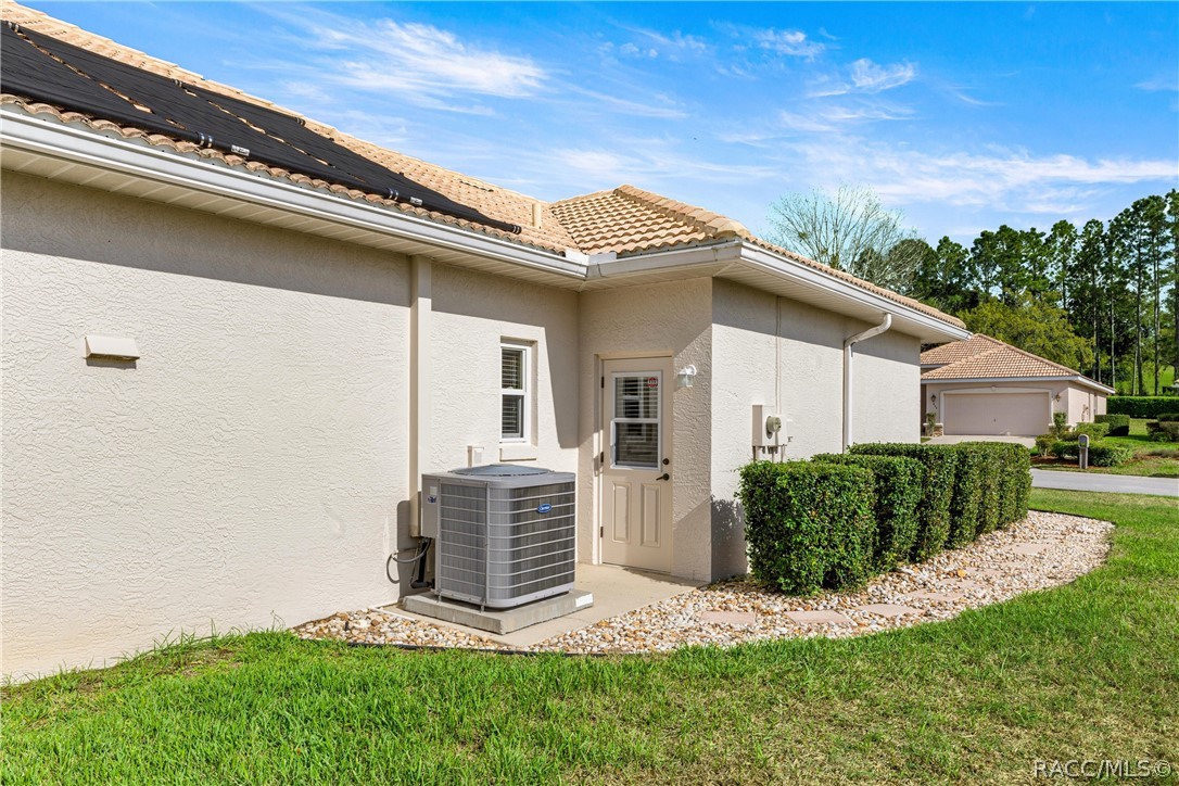 847 W Silver Meadow Loop