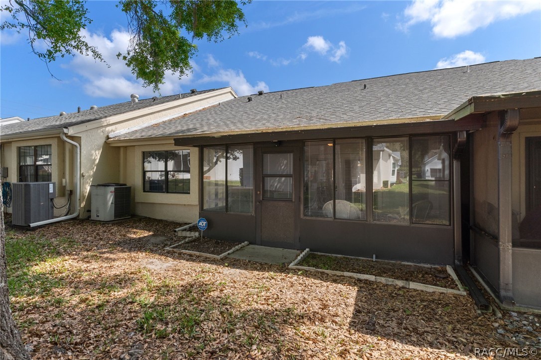 3334 S Royal Oaks Drive