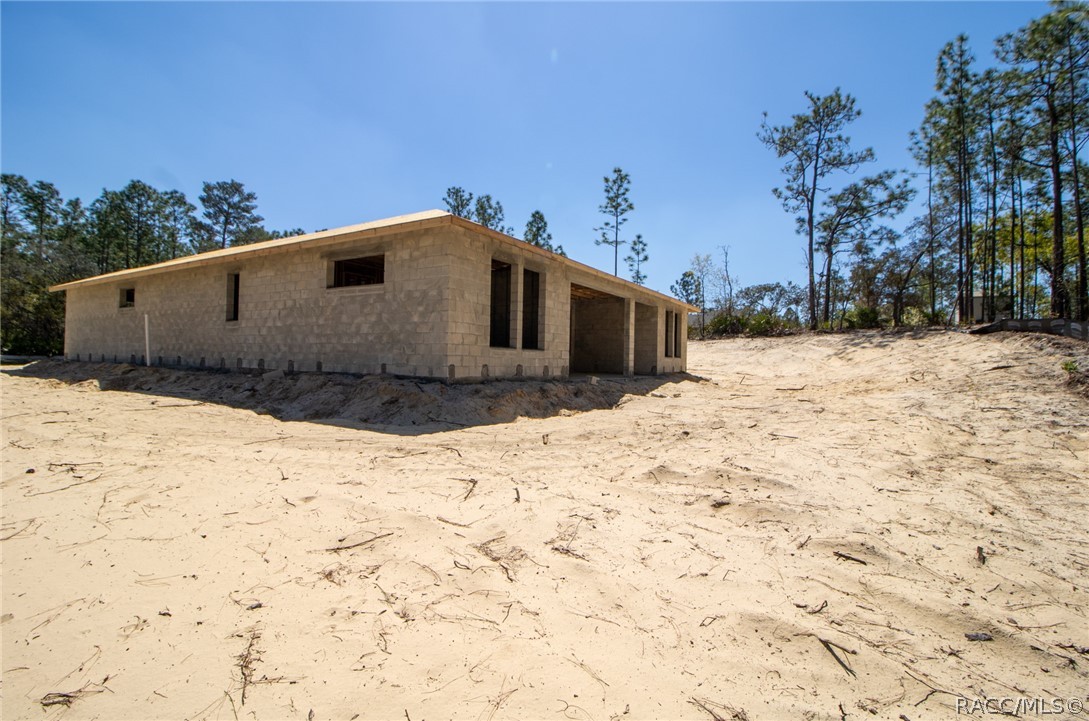 5724 N Durango Terrace
