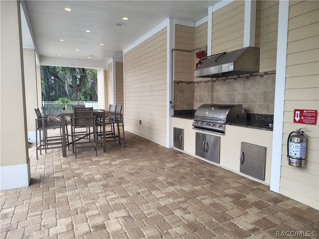 1130 Heron Point Drive