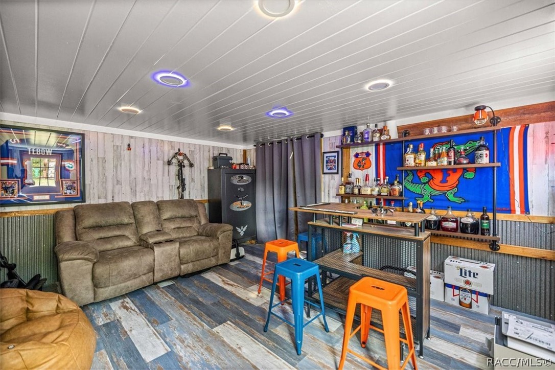 1348 W McNeal Drive