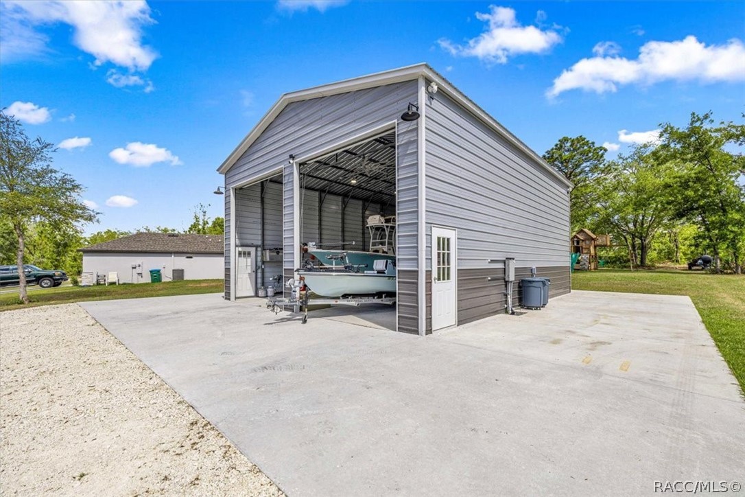 1348 W McNeal Drive