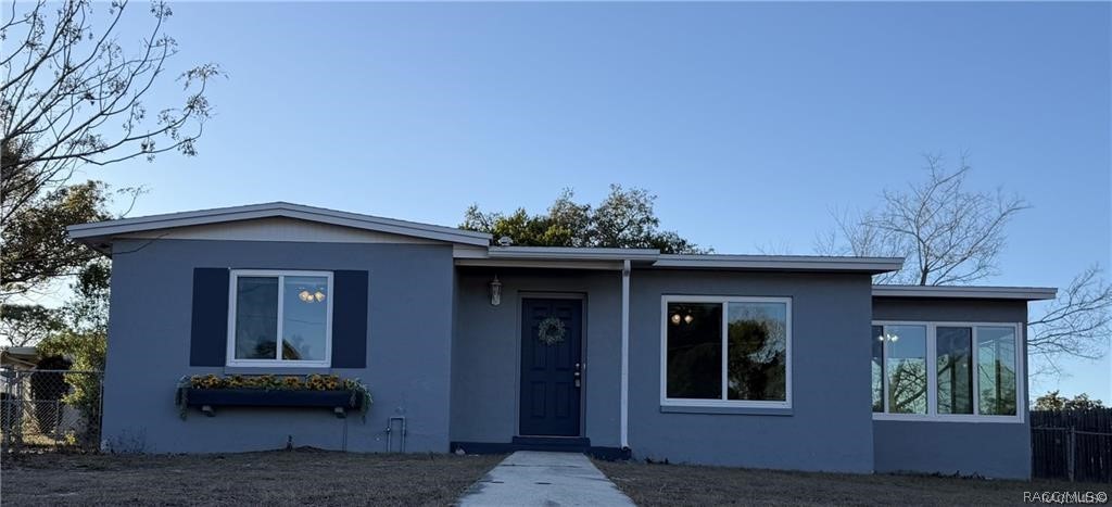 405 Copperfield Road
