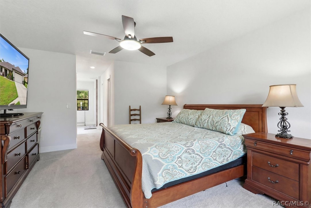 2834 N Canterbury Lake Drive