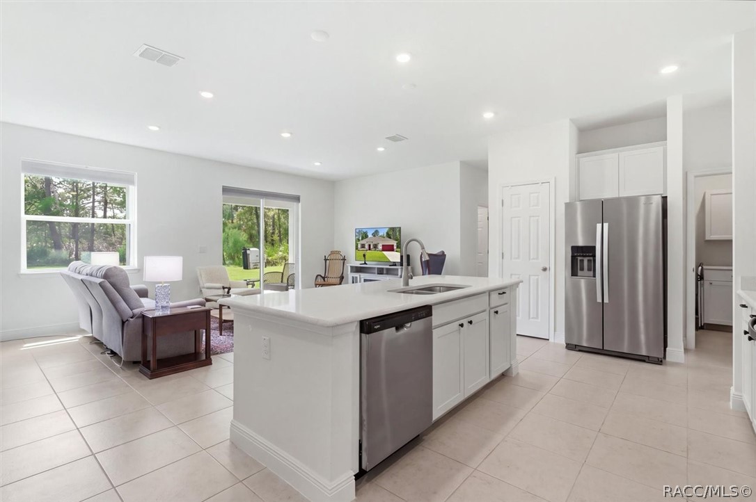1896 W Riley Drive
