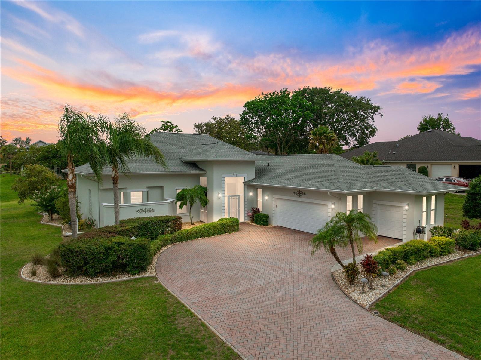 39145 TREELINE DR