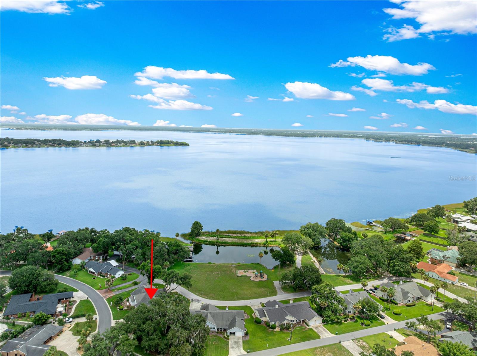 925 BEVERLY HARBORS DR