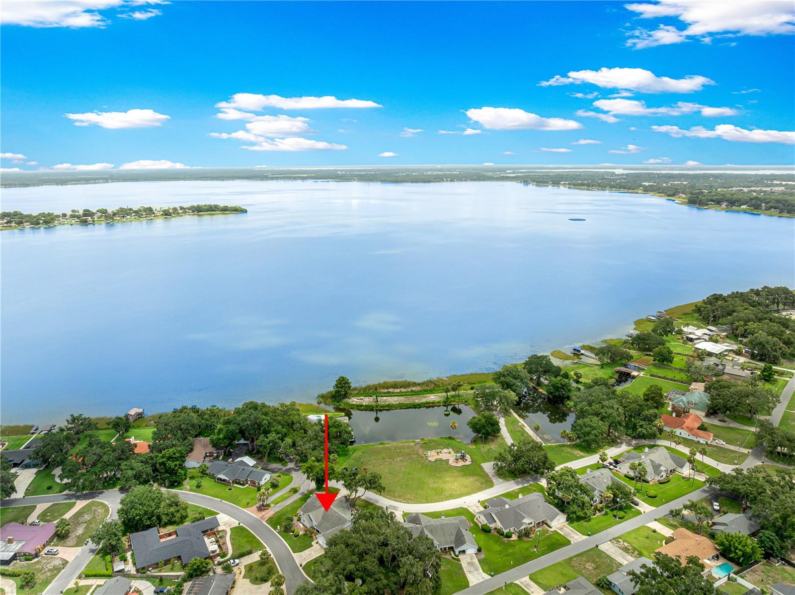 925 BEVERLY HARBORS DR