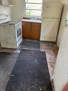 1401 E 24TH AVE