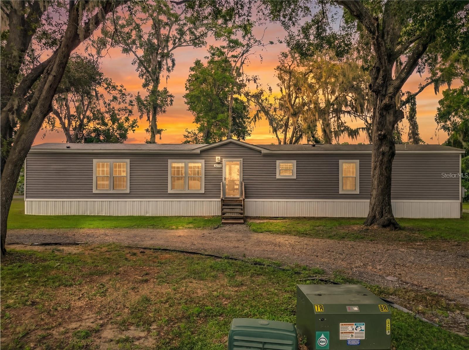 2815 SW 89TH PL